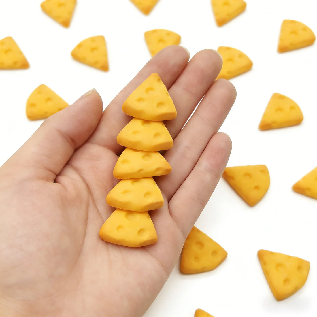 Hamster sheep cheese calcium tablets, golden hamster chewing snacks, freeze-dried cheese, rabbit small pet calcium supplement, n